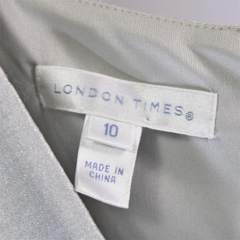 London Time | Silver Layered Ruffle Dress - Picture 4 of 7